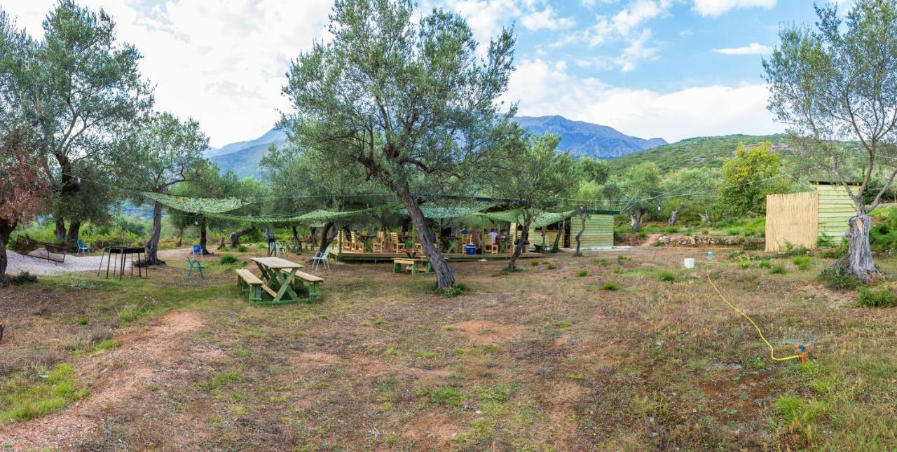 Campingplatz Black Goat Camping Himarë